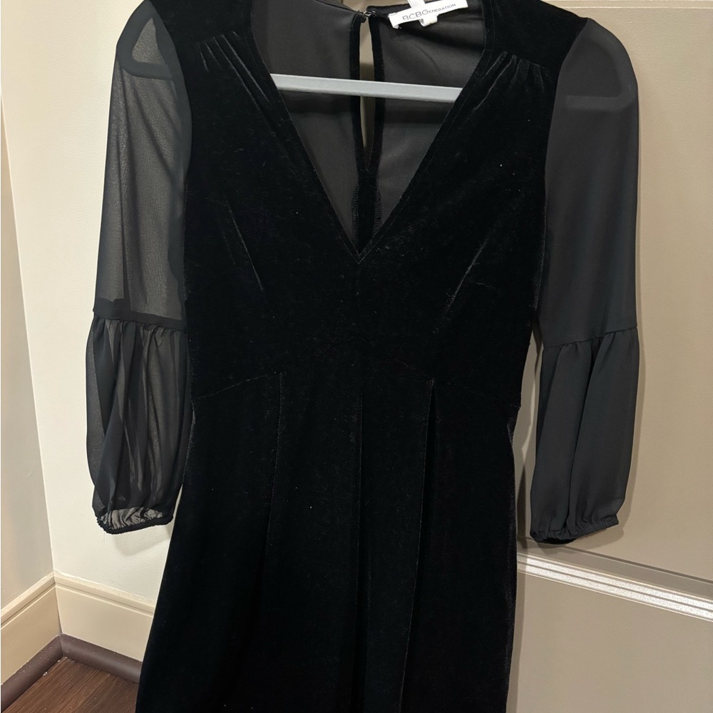 Elegant Black Mini Dress